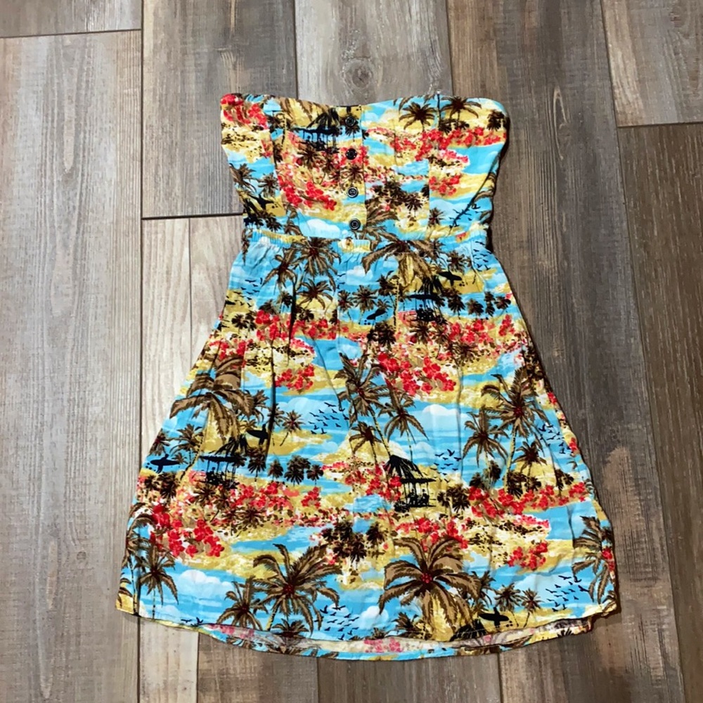 Forever 21 strapless tropical dress